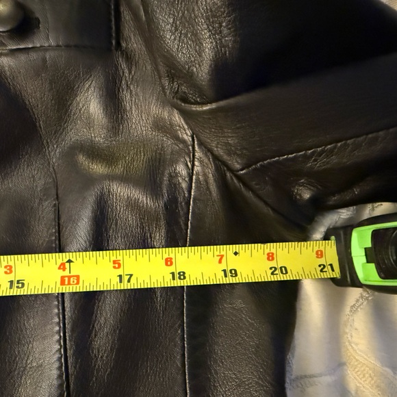 Bally Leather 3/4 Length Black Leather Coat - Picture 8 of 8